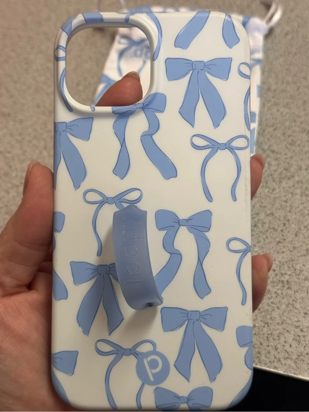 Loopy Case Light Blue Bow for IPhone 15.